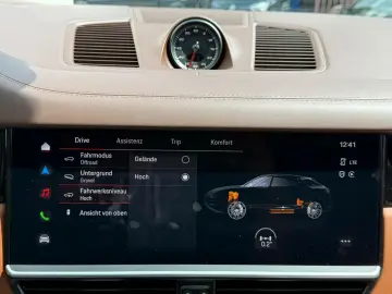 Porsche Cayenne Turbo Matrix HUD 360 BOSE Pano ACC