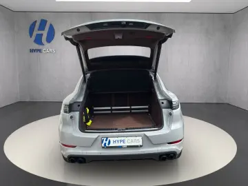 Porsche Cayenne Turbo Matrix HUD 360 BOSE Pano ACC