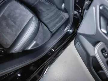 Porsche Macan GTS Panoramadach Sport Chrono BOSE