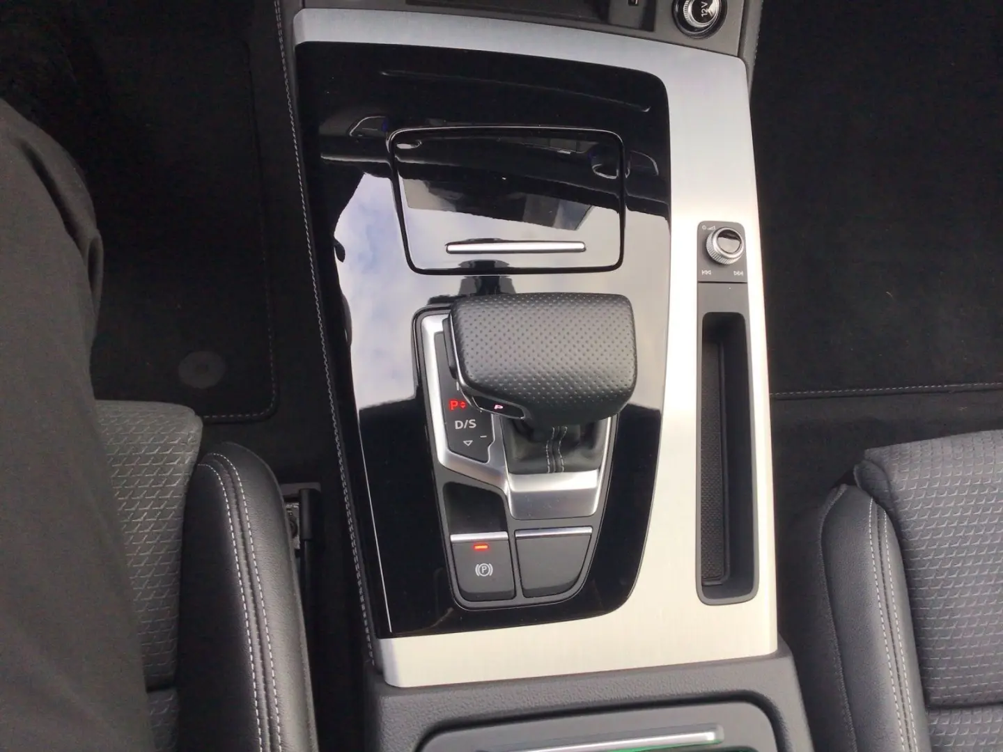 Q5 50TDI Q SLINE 360 AuxHeater Keyless ACC