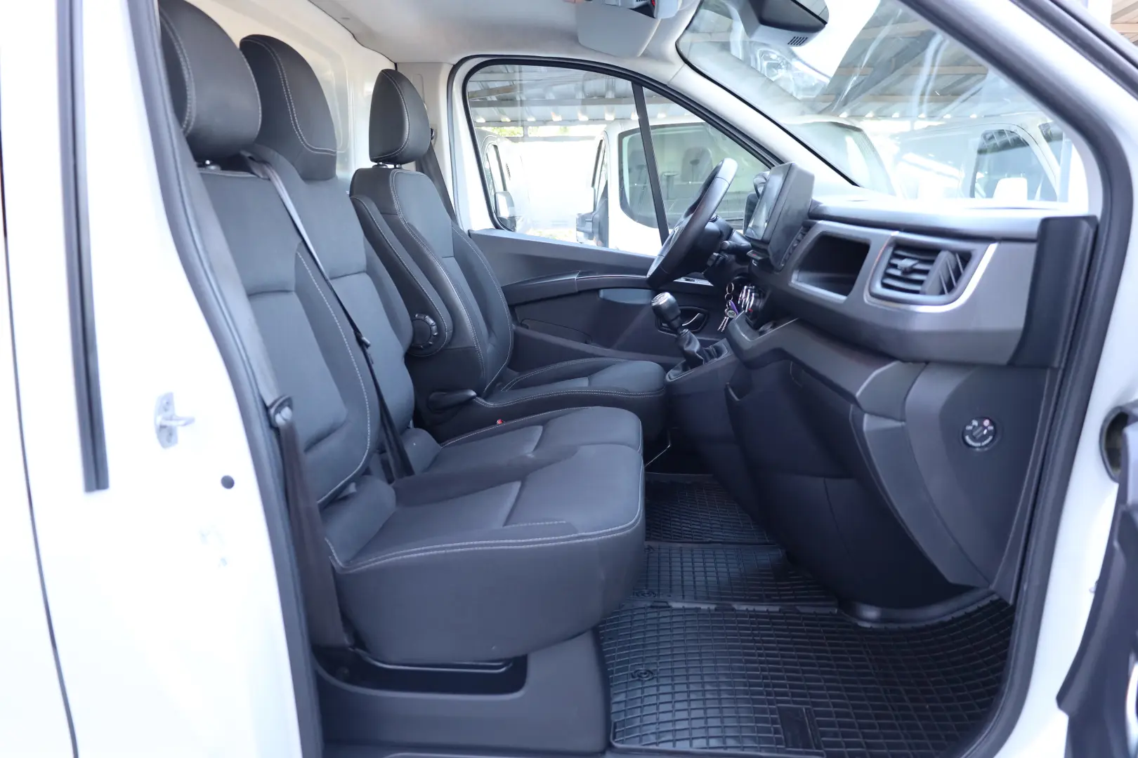 Renault Trafic L1H1 2.0 130CP