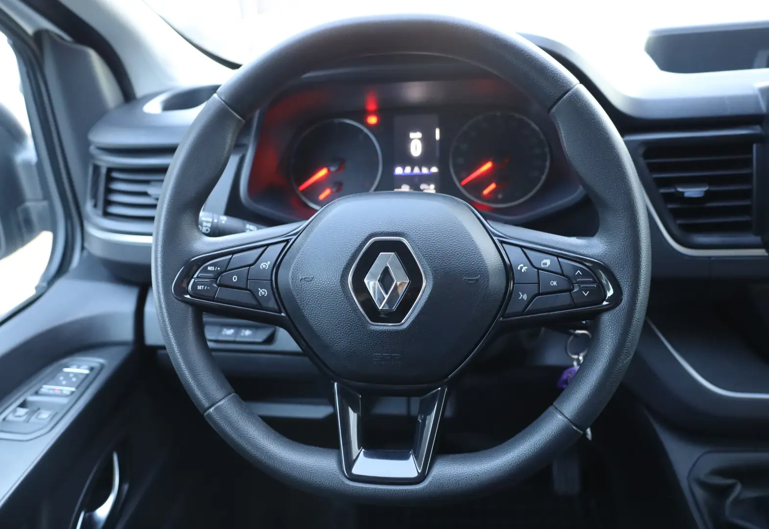 Renault Trafic L1H1 2.0 130CP