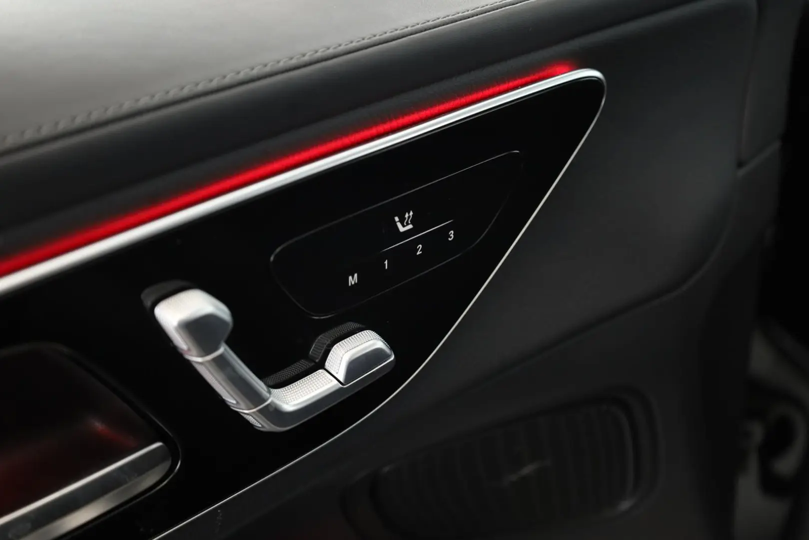 GLC 300 4M AMG Premium Plus DIGITAL Pano HUD 360