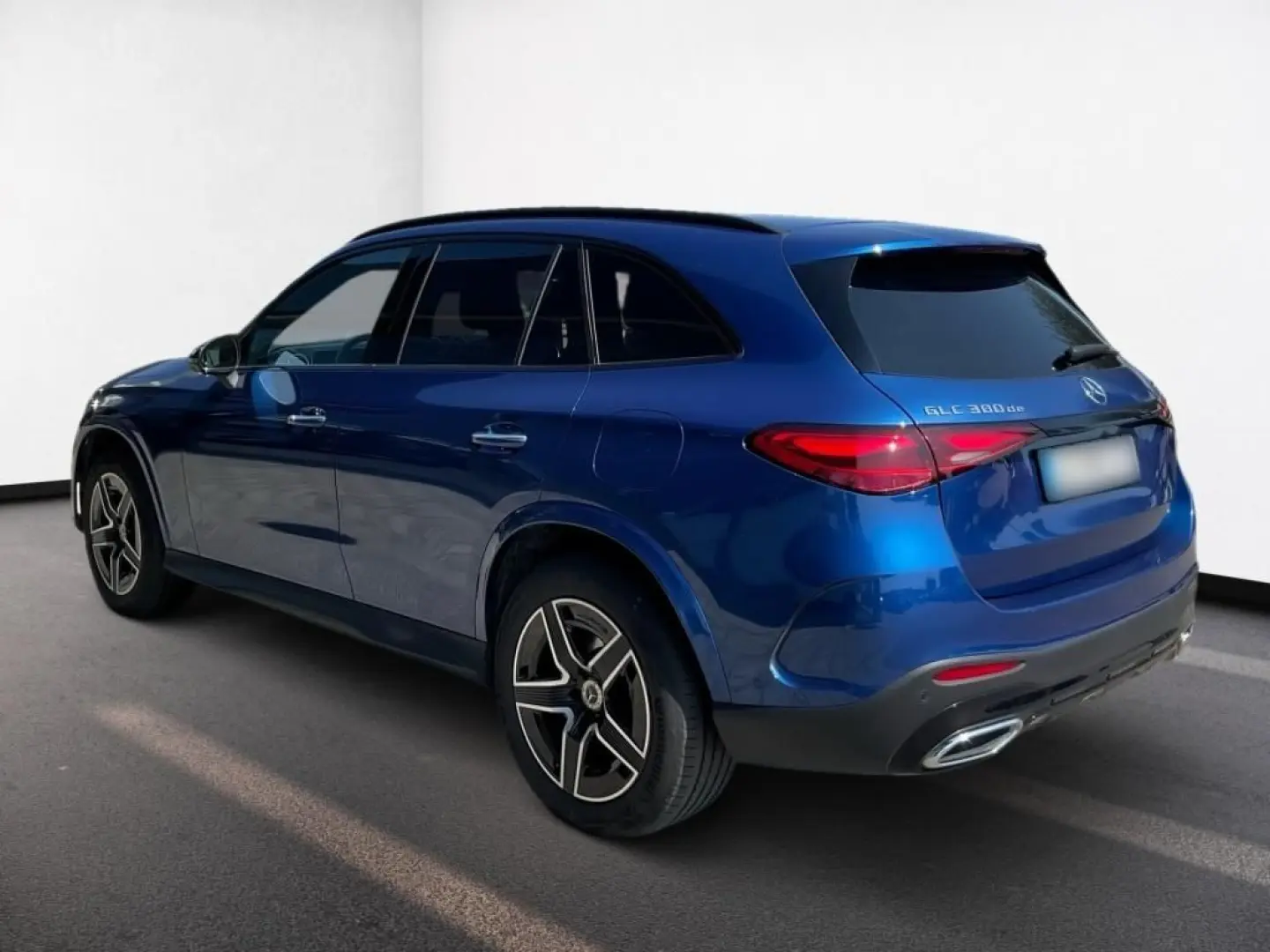 GLC 300 de 4m AMG Night AHK Pano DigLight Memory