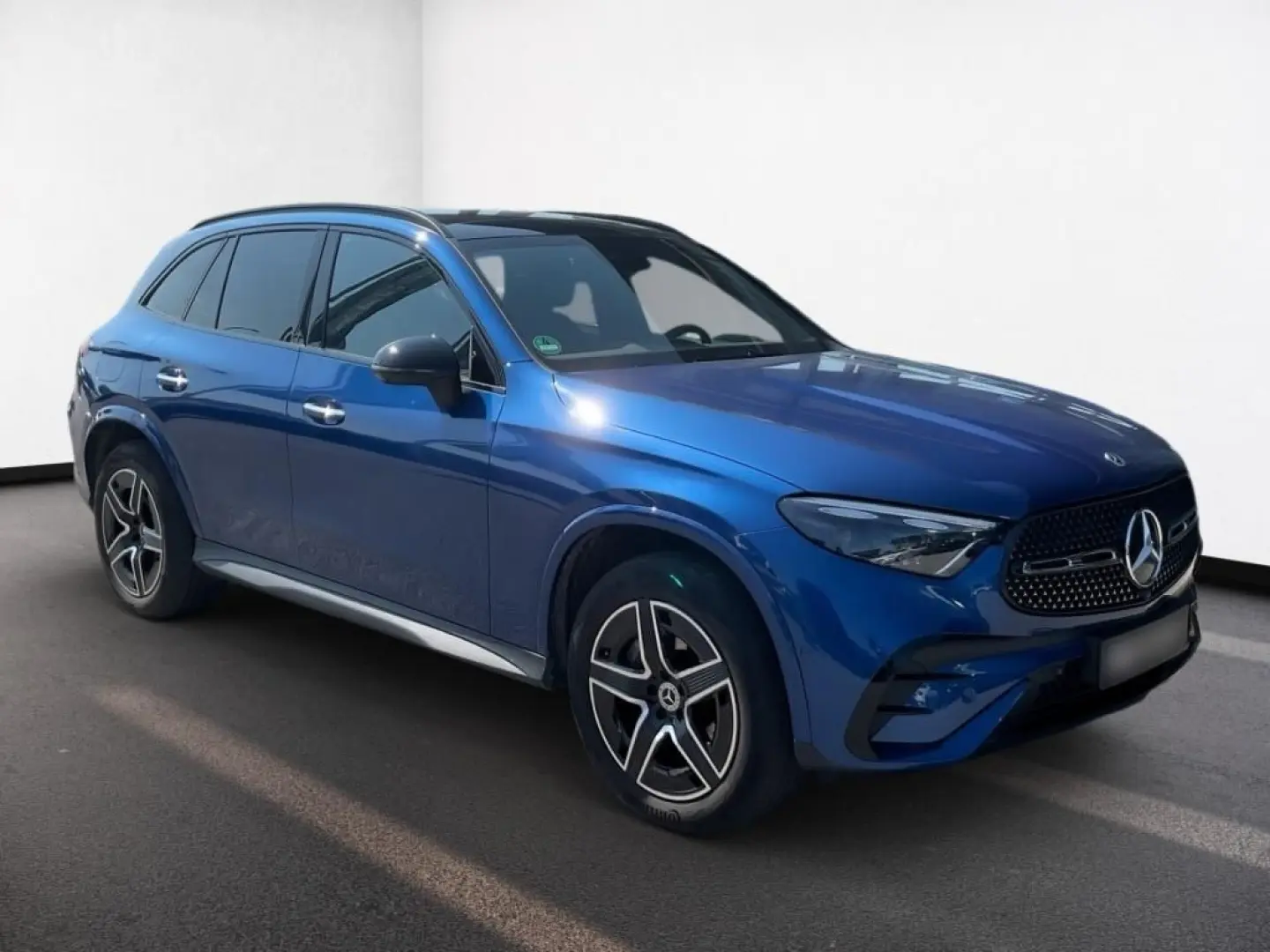 GLC 300 de 4m AMG Night AHK Pano DigLight Memory