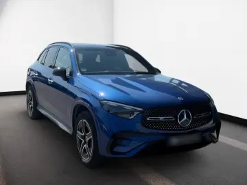 GLC 300 de 4m AMG Night AHK Pano DigLight Memory