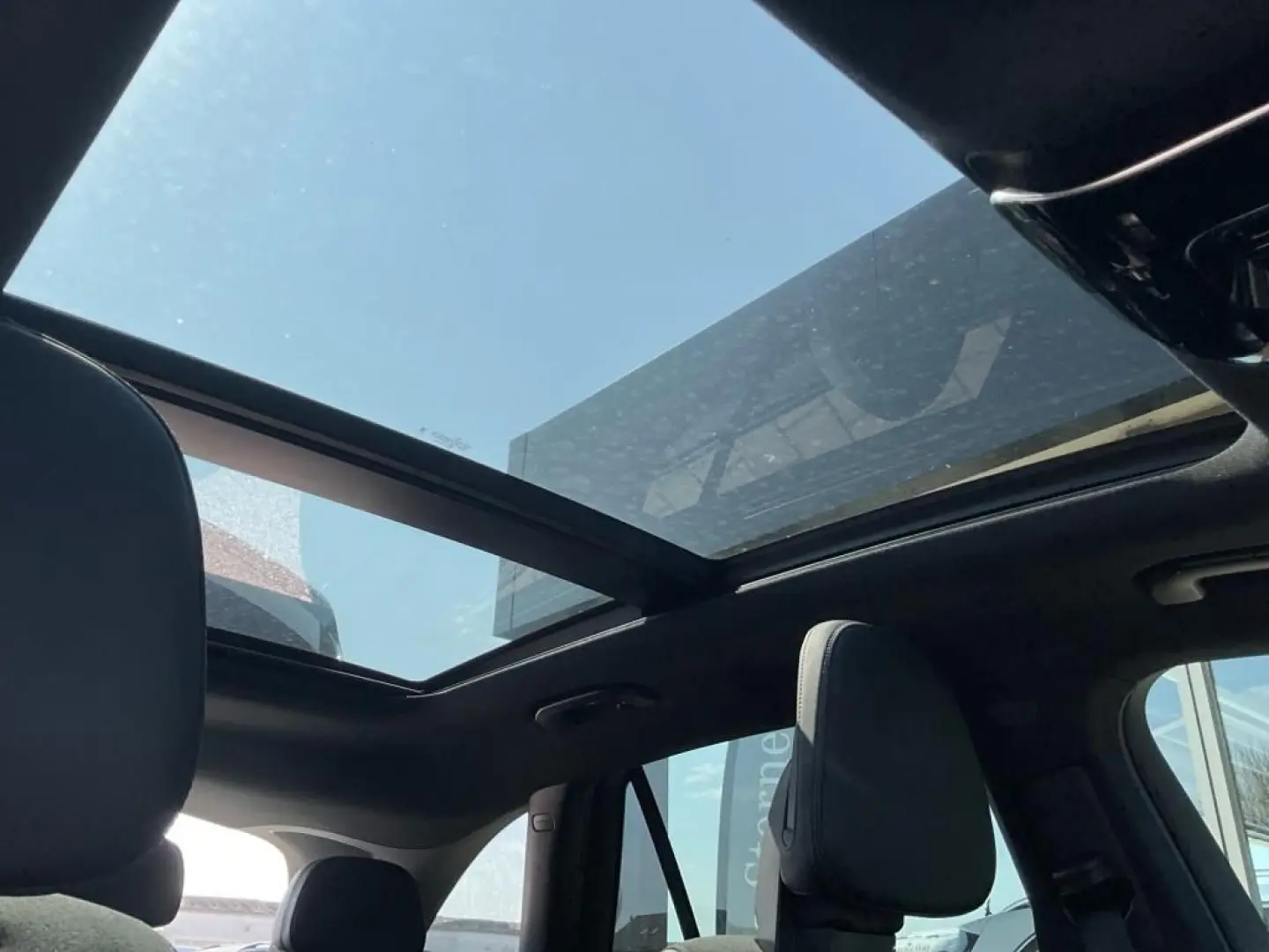 GLC 300 de 4m AMG Night AHK Pano DigLight Memory