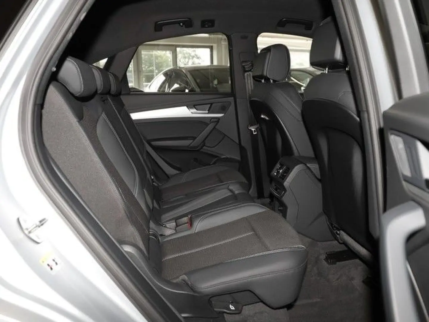 Q5 Sportback 40TDI Q SLine ACC Matrix Bliss AirSusp AuxHeat