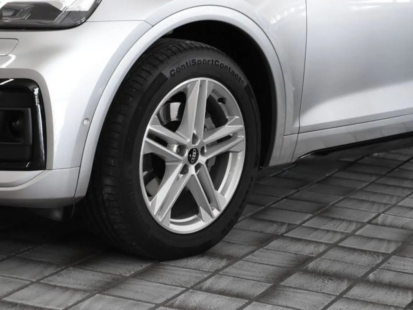 Q5 Sportback 40TDI Q SLine ACC Matrix Bliss AirSusp AuxHeat