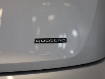 Q5 Sportback 40TDI Q SLine ACC Matrix Bliss AirSusp AuxHeat