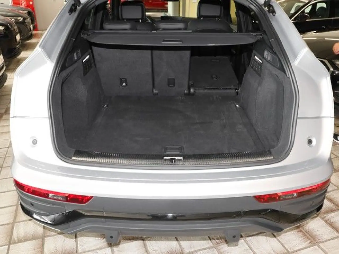 Q5 Sportback 40TDI Q SLine ACC Matrix Bliss AirSusp AuxHeat