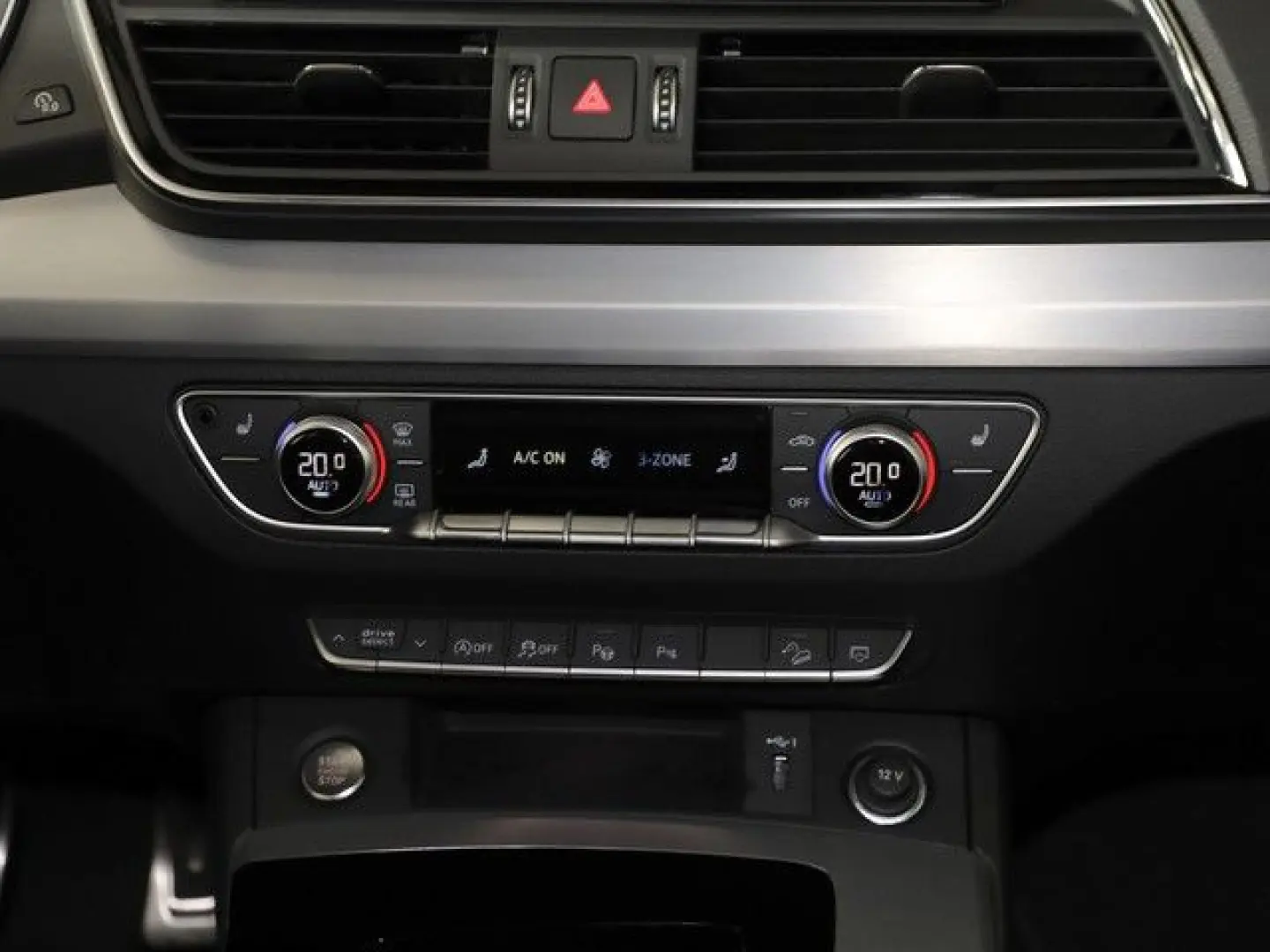 Q5 Sportback 40TDI Q SLine ACC Matrix Bliss AirSusp AuxHeat