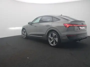 Audi Q8 Sportback e-tron 50 quattro S line LED Navi