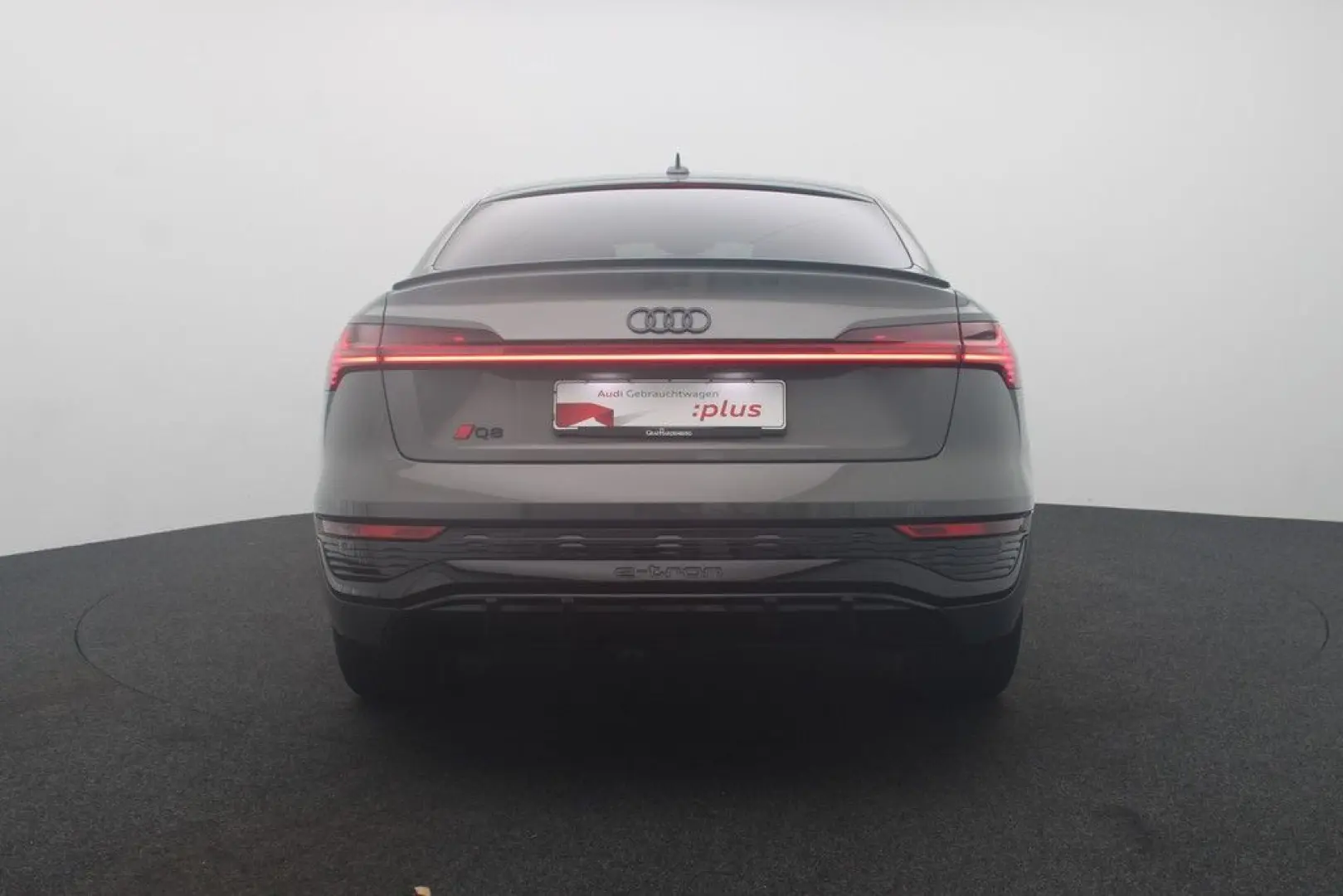 Audi Q8 Sportback e-tron 50 quattro S line LED Navi
