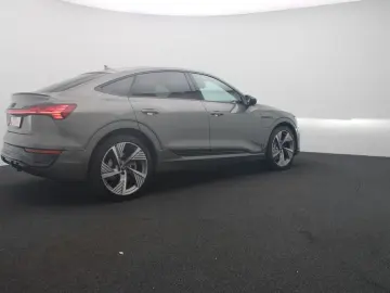 Audi Q8 Sportback e-tron 50 quattro S line LED Navi