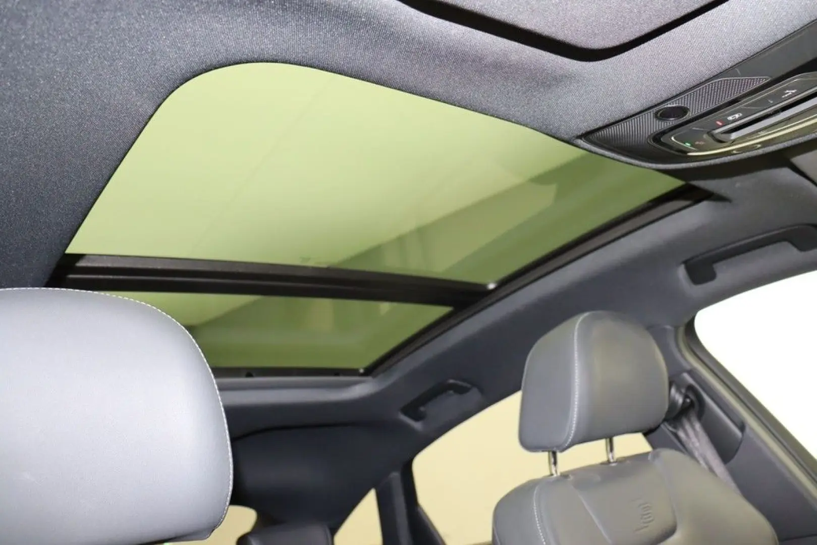 Audi Q8 Sportback e-tron 50 quattro S line LED Navi