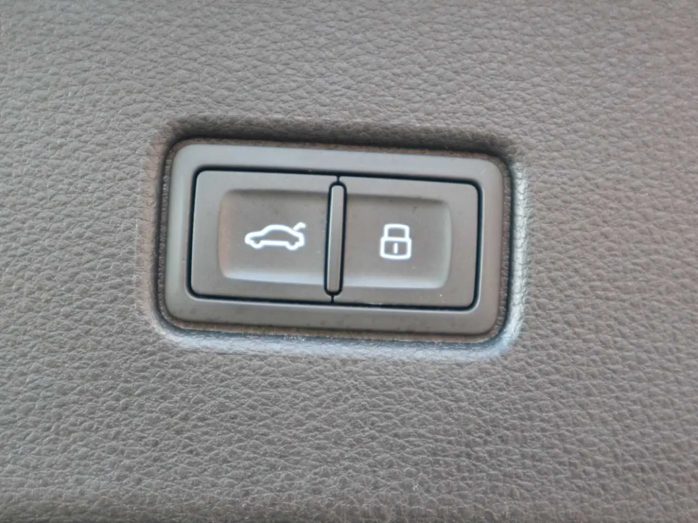 Q5 Sportback 40 TDI Q  MATRIX 360 HUD Keyless Panoramic