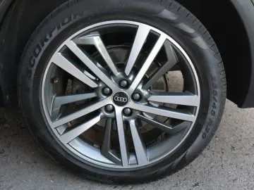 Q5 Sportback 40 TDI Q  MATRIX 360 HUD Keyless Panoramic