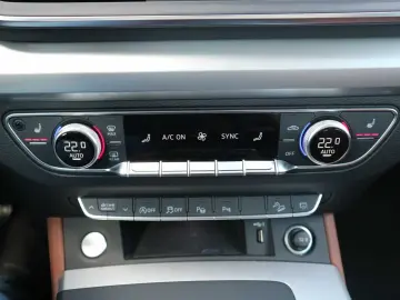 Q5 Sportback 40 TDI Q  MATRIX 360 HUD Keyless Panoramic