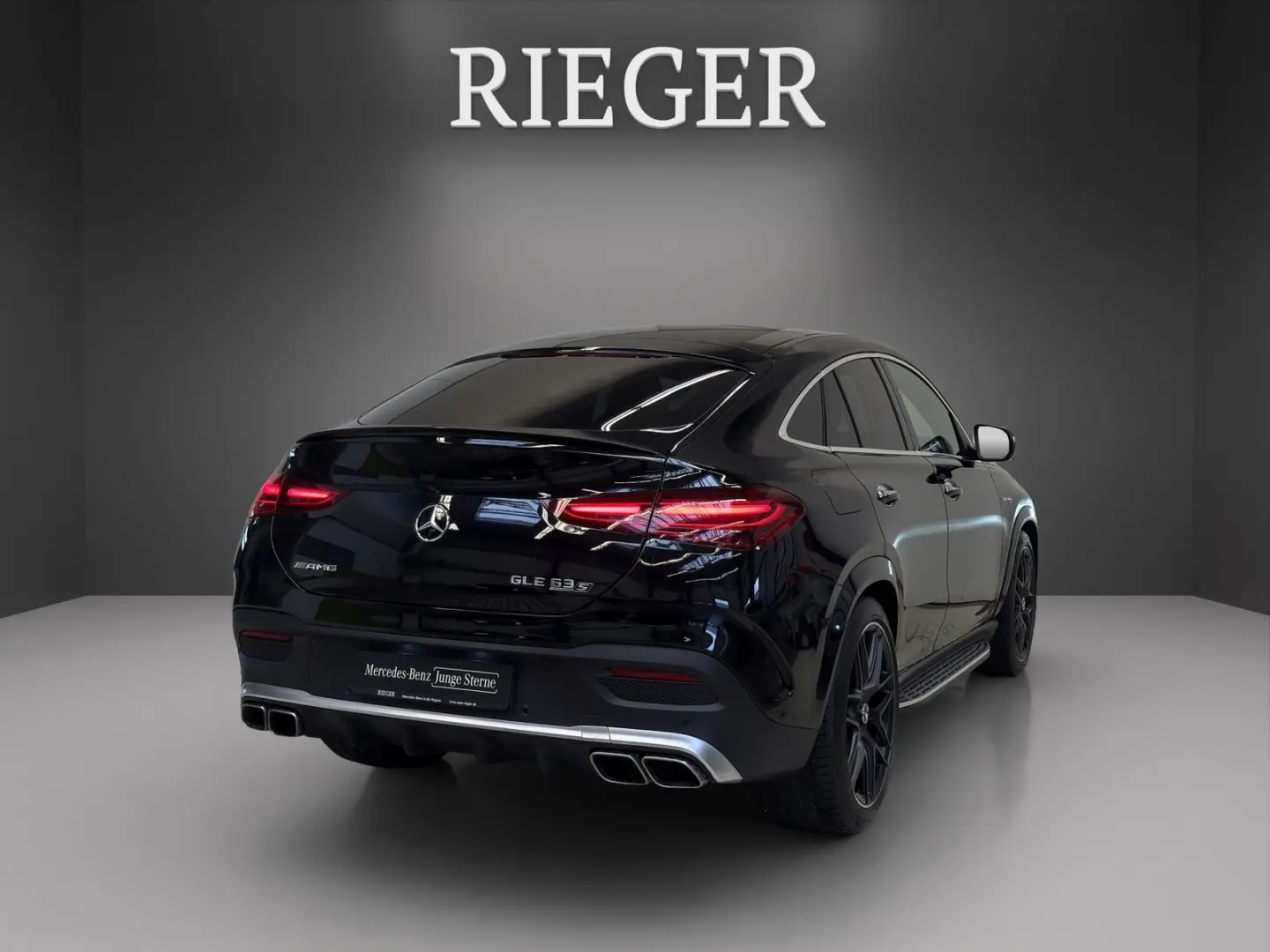 GLE 63 AMG S 4M  Pano Sitzklima 22