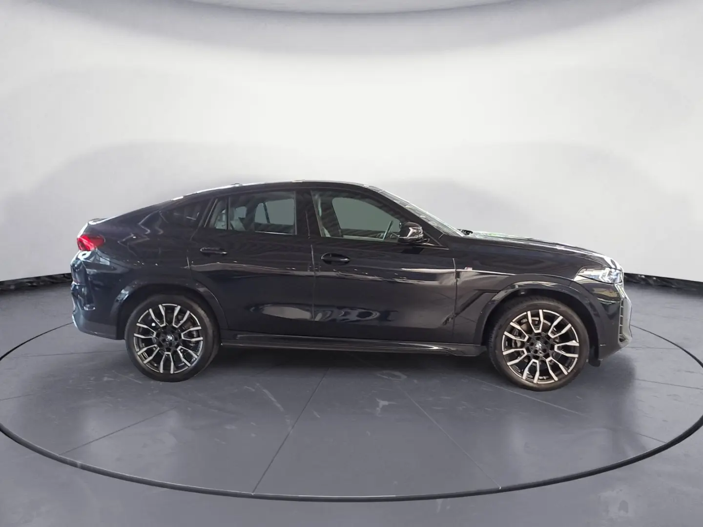X6 xDrive30d M Sport AHK H&K Inconic Glow