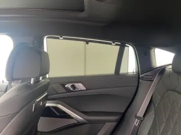 X6 30dA M-Sport PRO AHK 20'' PANO ICONIC Stdhz K