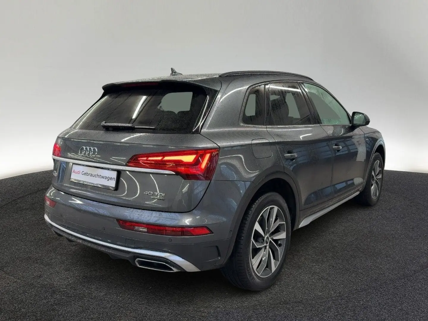 Q5 40 TDI S line quattro Matrix AHK Navi 360