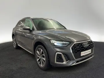 Q5 40 TDI S line quattro Matrix AHK Navi 360