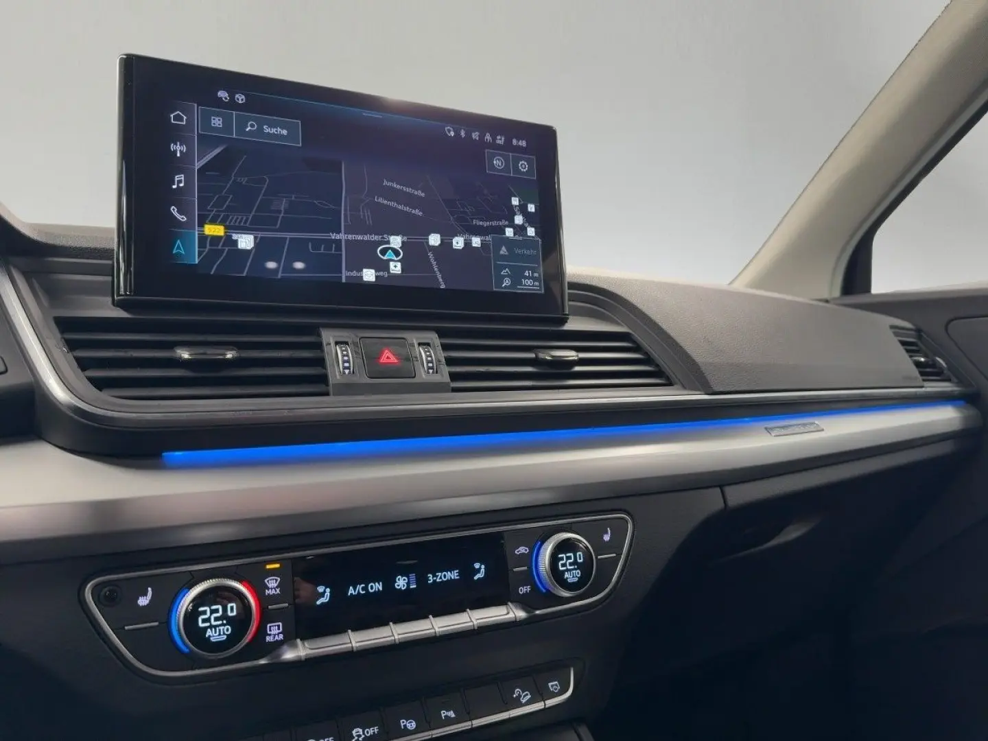 Q5 40 TDI S line quattro Matrix AHK Navi 360