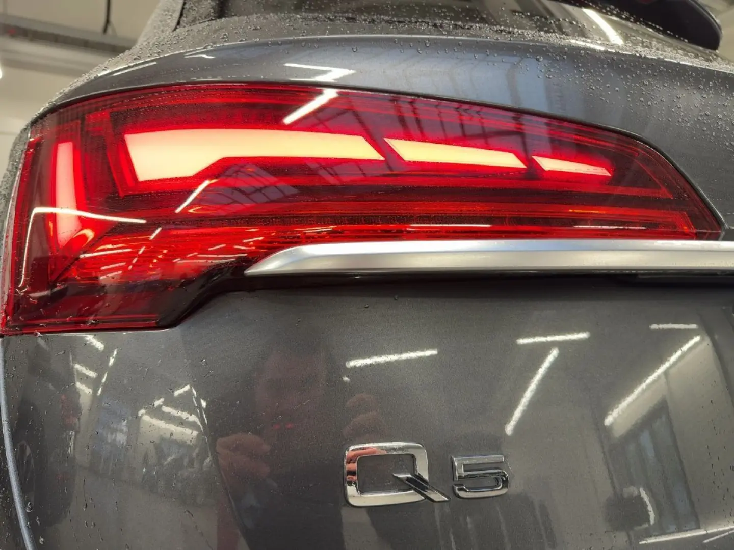 Q5 40 TDI S line quattro Matrix AHK Navi 360