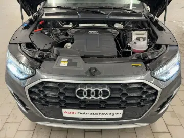 Q5 40 TDI S line quattro Matrix AHK Navi 360