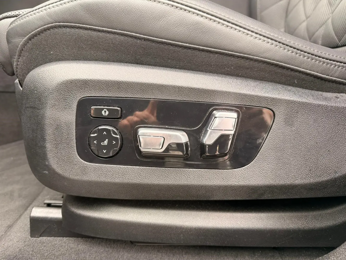 X6 xDrive30d M Sportpaket Iconic AHK Massage