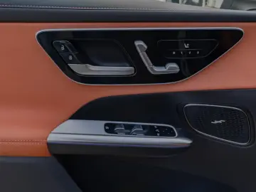 Mercedes-Benz GLC 200 d 4M AMG-Sport 360 Pano AHK