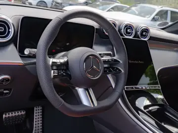 Mercedes-Benz GLC 200 d 4M AMG-Sport 360 Pano AHK