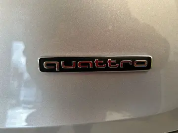 Q5Sportback40TDI Qu SLINE MATRIX HUD 360 B&O Massage