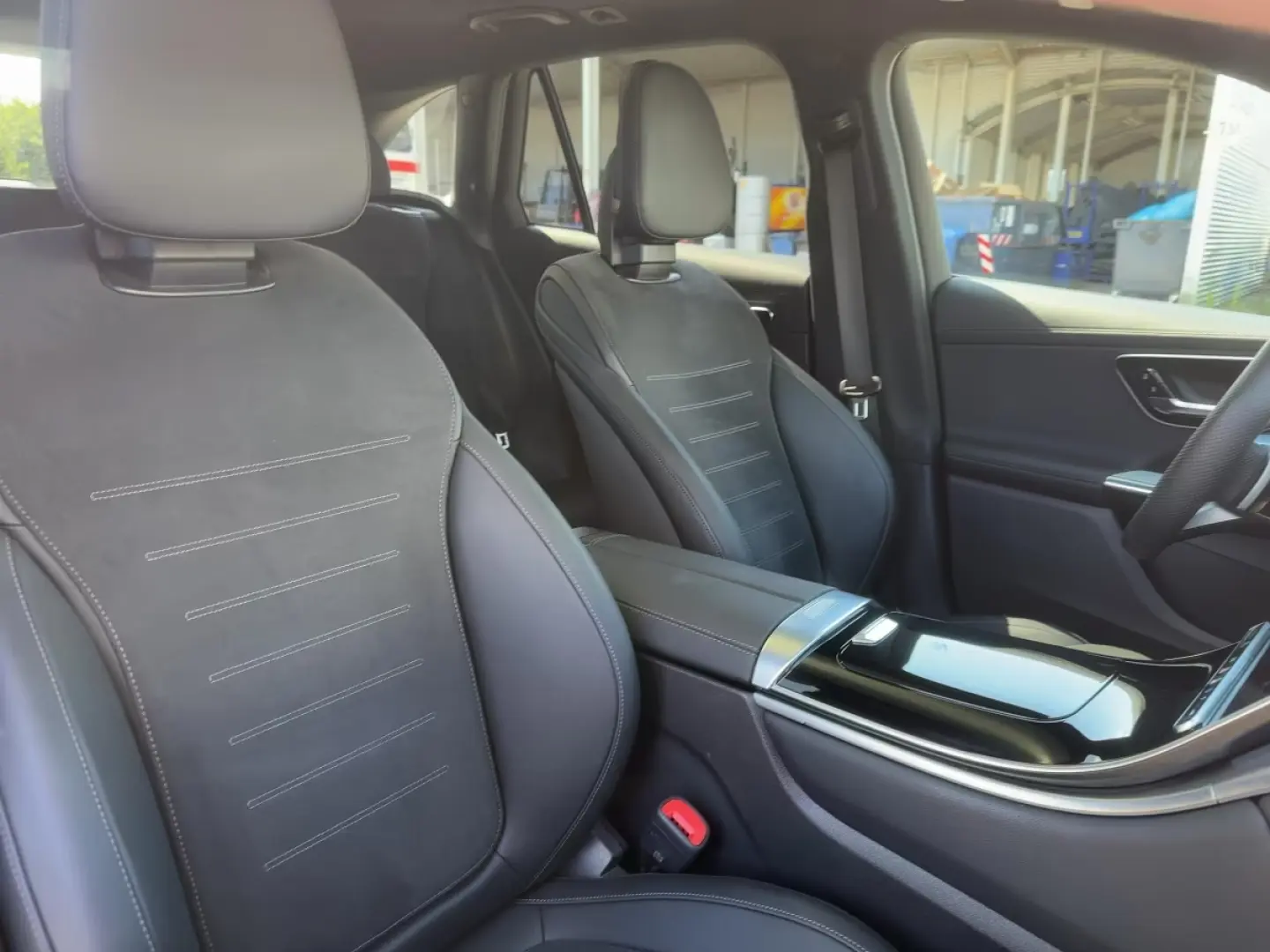 Mercedes-Benz GLC 220 d 4M AMG Line S-Dach TWA