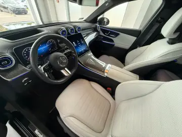 Mercedes-Benz GLC 200 4M AMG PANO 360 NOAPTE