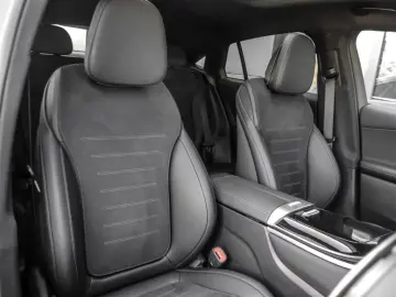 Mercedes-Benz GLC 200 4M Coupé AMG-Sport Pano AHK