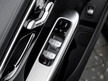 Mercedes-Benz GLC 200 4M Coupé AMG-Sport Pano AHK