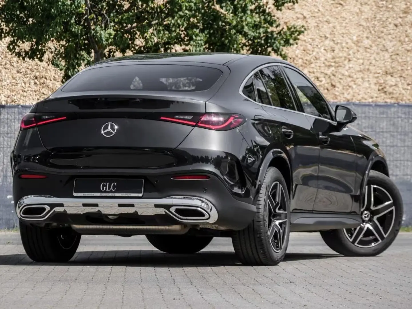 Mercedes-Benz GLC 200 4M Coupé AMG-Sport Pano AHK
