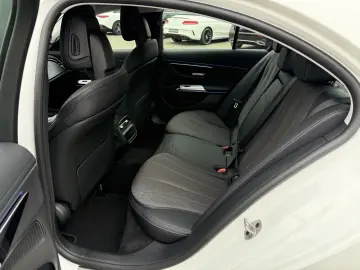 E 200 Avantgarde Advan  AHK Digital DISTR 360