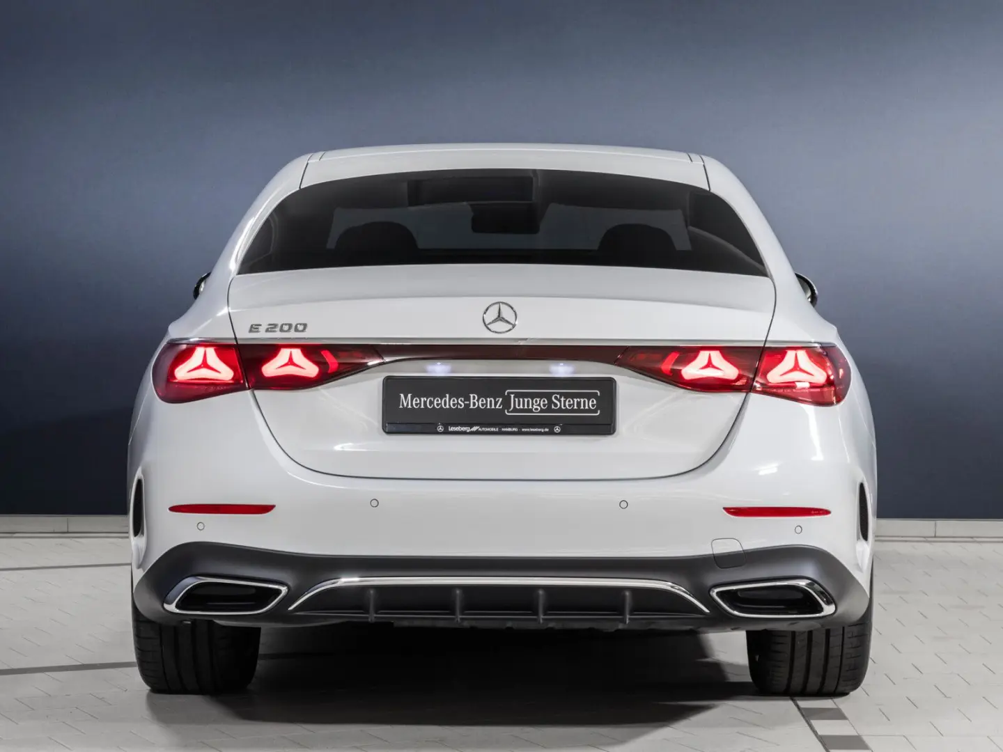 E 200 AMG DIG.LIGHT  Distronic  360   Memory SHZ