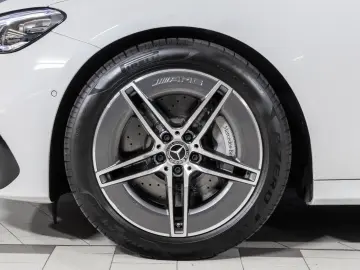 E 200 AMG DIG.LIGHT  Distronic  360   Memory SHZ