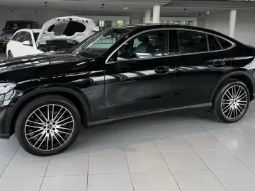 Mercedes-Benz GLC 220 dCoupe Avantgarde Navi LED