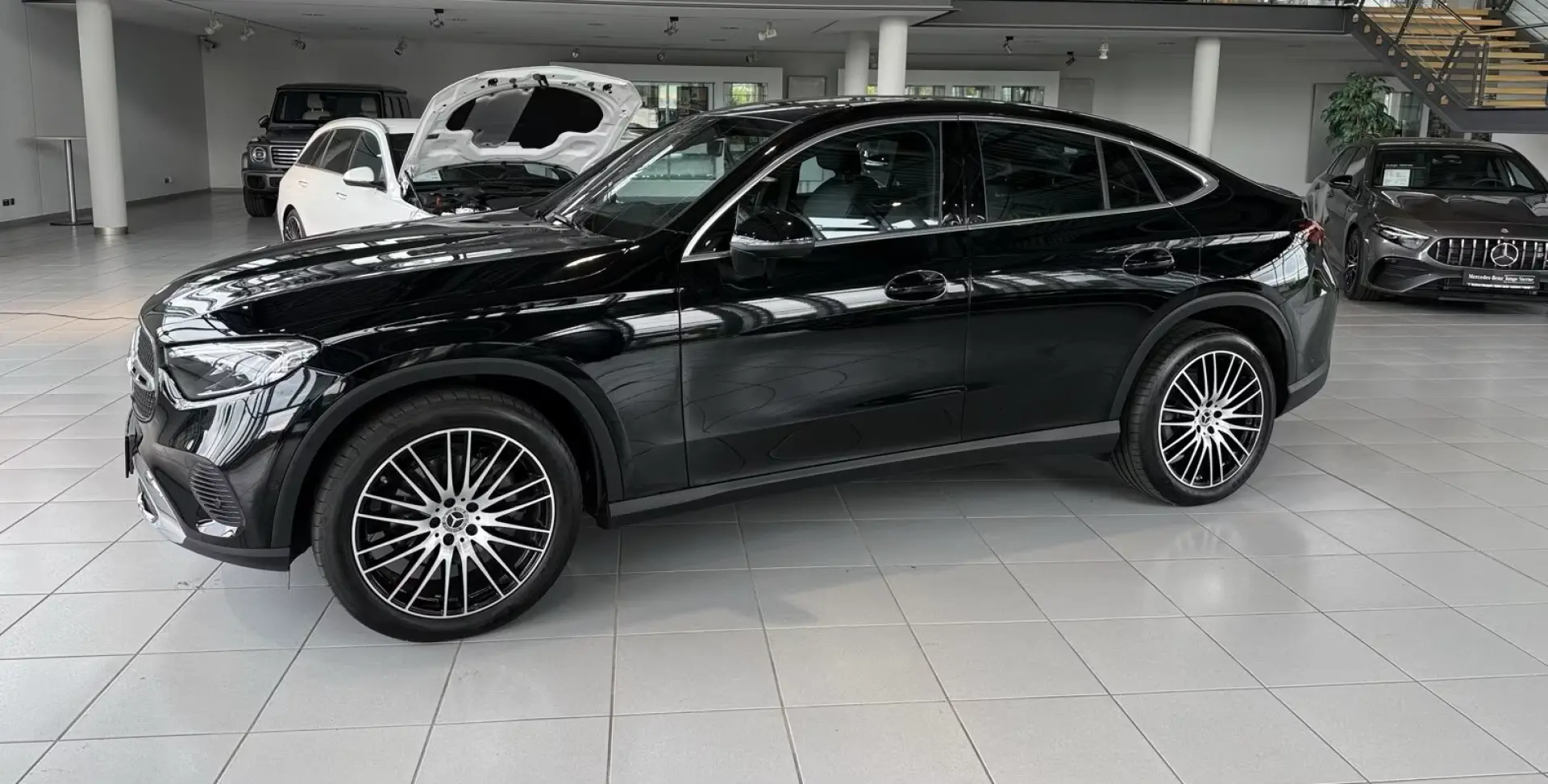 Mercedes-Benz GLC 220 dCoupe Avantgarde Navi LED