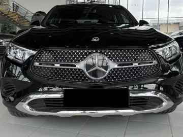 Mercedes-Benz GLC 220 dCoupe Avantgarde Navi LED