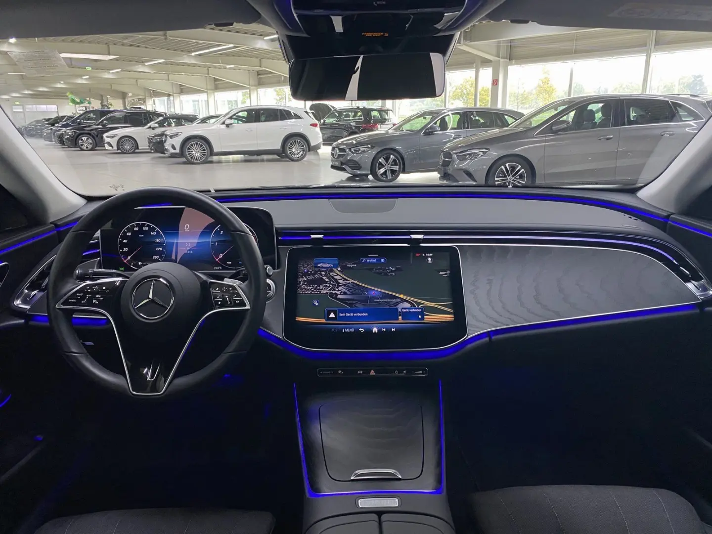 E 220 d AVA DISTR AHK KEY MEMO DIGITAL LIGHT 360