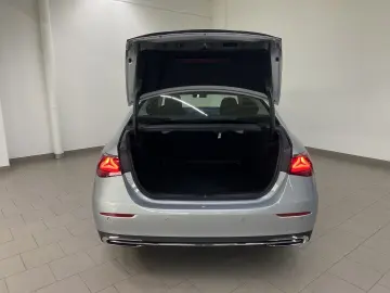 E 220 d AVA DISTR AHK KEY MEMO DIGITAL LIGHT 360