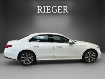 E 300 e Avantgarde-Plus Head-UP AHK FA-Paket