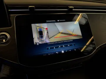 E 300 e Avantgarde-Plus Head-UP AHK FA-Paket